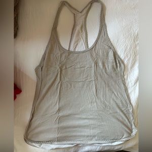 Lululemon tank